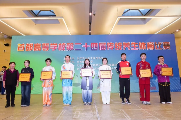 1732084661704058190.jpg 1732084661704058190.jpg