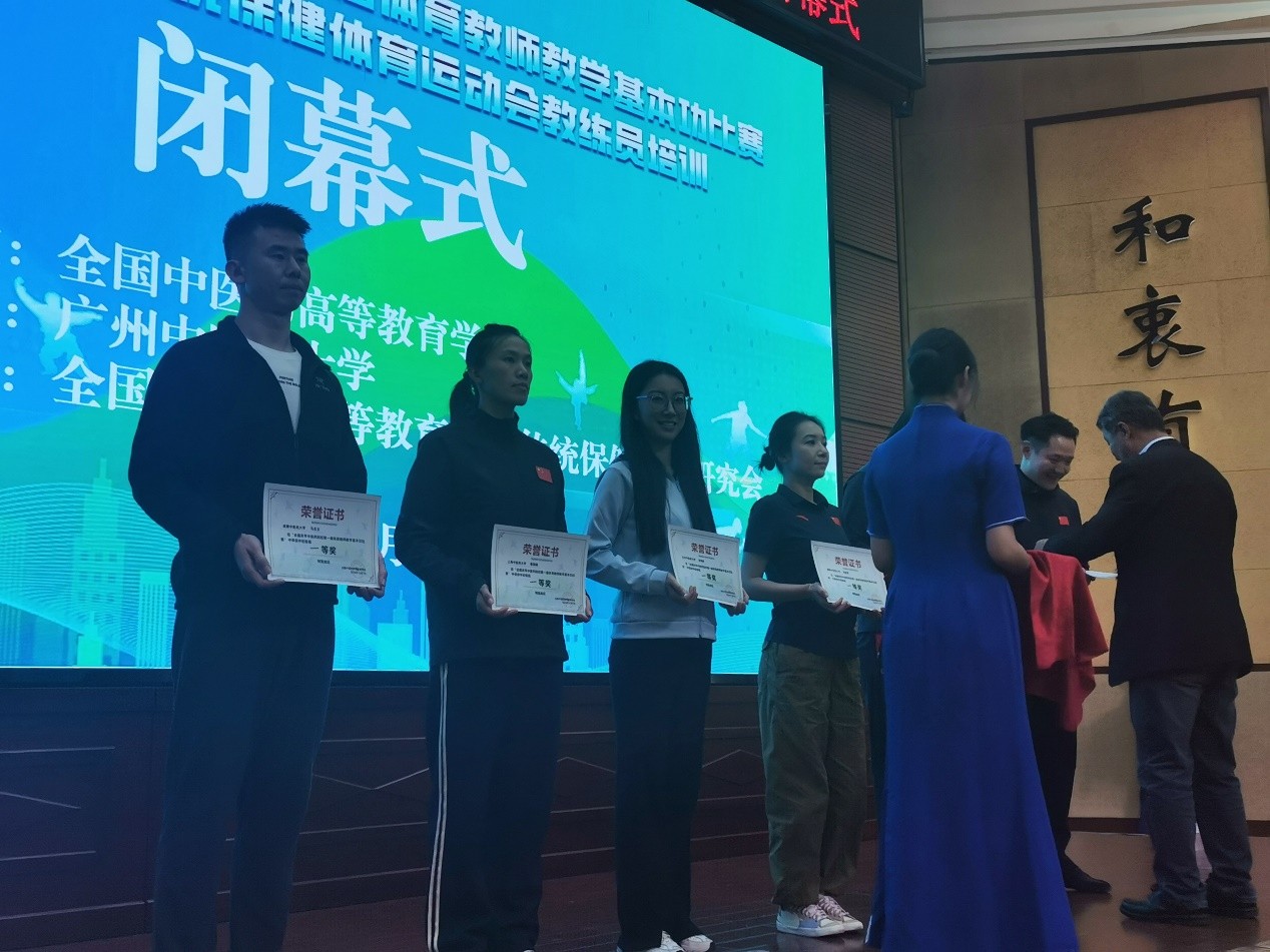 1734337802458028184.jpg 1734337802458028184.jpg